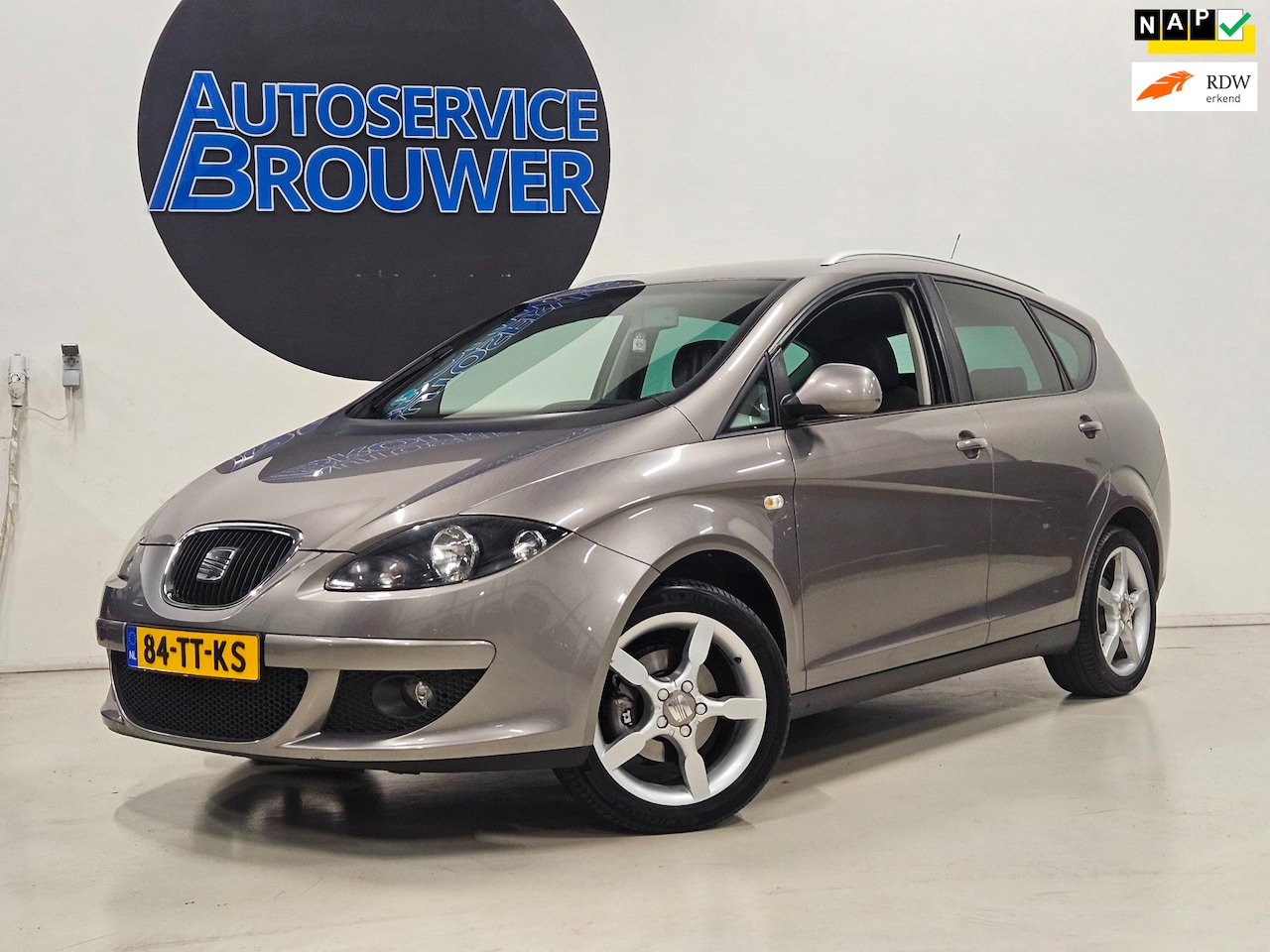 SEAT Altea XL - 1.6 Stylance Airco PDC CruiseControl - AutoWereld.nl