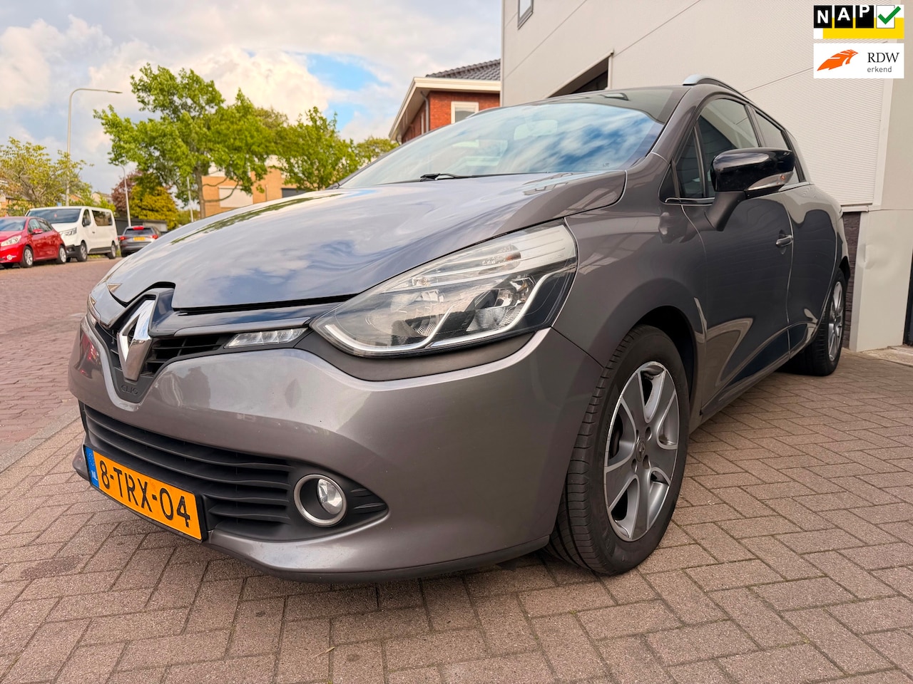 Renault Clio Estate - 0.9 TCe Night&Day/Dealer-onderhouden/Navi/Cruise-c/Airco/Bluetooth/Trekhaak - AutoWereld.nl