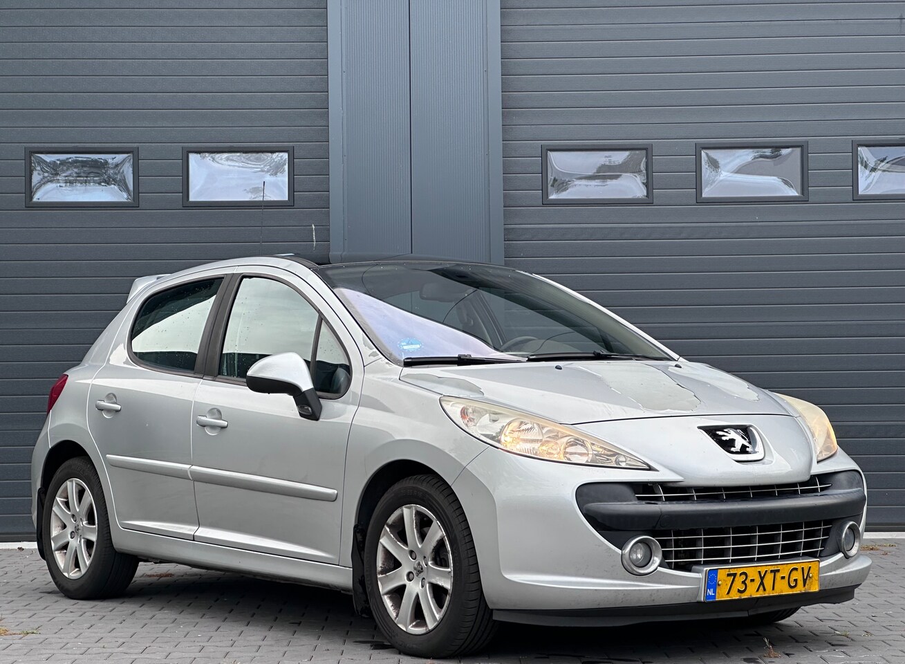 Peugeot 207 - 1.6 VTi XS Pack | Inruilkoopje | Trekhaak | Pano | Airco | - AutoWereld.nl