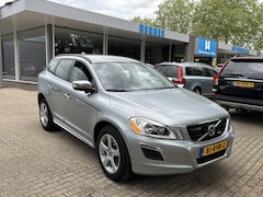 Volvo XC60 - 2.0 T5 Aut R-Design Driver Support Keyless