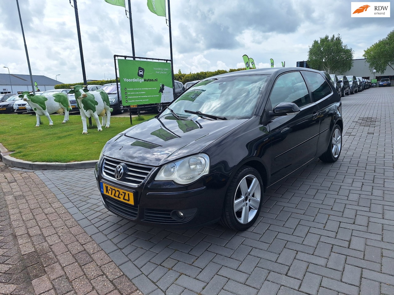 Volkswagen Polo - 1.4-16V Sportline / Nette auto / Nieuwe APK bij aflevering - AutoWereld.nl