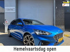 Ford Focus - 1.0 EcoBoost ST Line Business [ Dealer OH | Keyless | B&O | Grootlichtassistent | Dodehoek