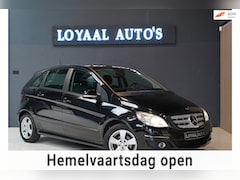 Mercedes-Benz B-klasse - 180 | |AUTOMAAT | NAVI | AIRCO | CRUISE | PDC | APK|