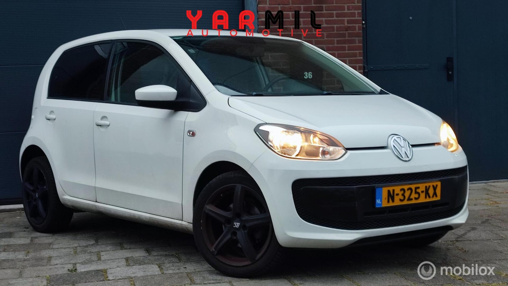 Volkswagen Up! - 1.0 take up! BlueMotion 5drs AIRCO ZUINIG - AutoWereld.nl