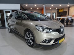 Renault Grand Scénic - 1.2 TCe Intens 7p. Panorama dak / Trekhaak / Camera / Keyles