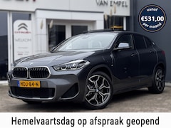 BMW X2 - XDrive25e High Executive M-Pakket | Schuif-Kantel dak | Memory | Camera | Stoelverwarming
