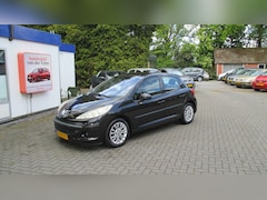 Peugeot 207 - 1.6-16V XT