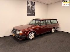 Volvo 245 - 2.1 Turbo Overdrive / Zeer snel // BC Schroefset