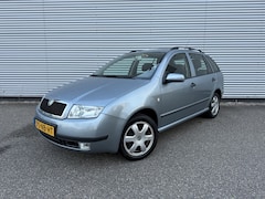 Skoda Fabia Combi - 1.4-16V Elegance Cruise Airco Pano Trekhaak