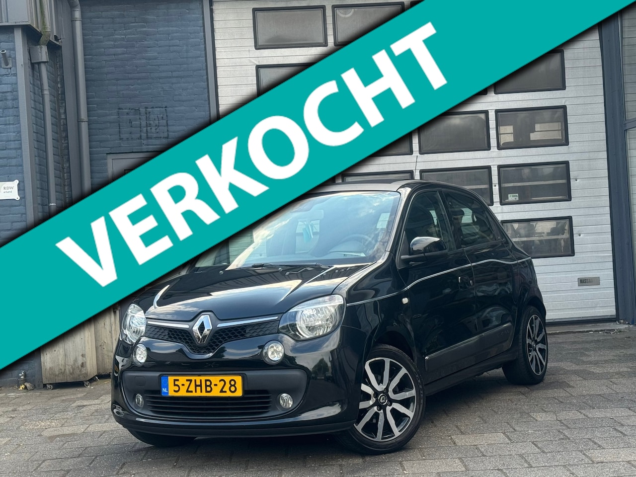Renault Twingo - 0.9 TCe Dynamique | Clima | Camera | Navi | LMV - AutoWereld.nl