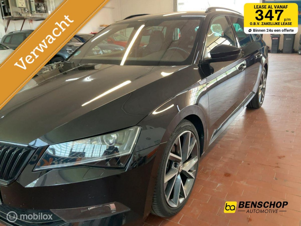 Skoda Superb Combi - 1.8 TSI Sportline Kuipstoelen Navi Carplay Memory Alcantara - AutoWereld.nl
