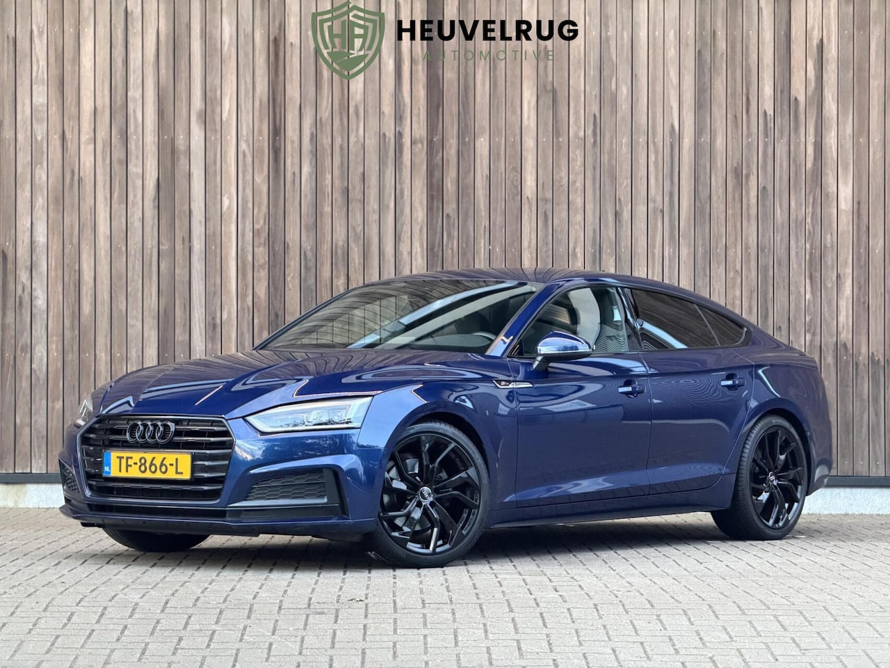 Audi A5 Sportback - 1.4 TFSI Sport S-line Edition | BLACK | NL-AUTO - AutoWereld.nl