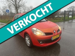 Renault Clio - 1.2-16V Authentique Airco Radio/Cd