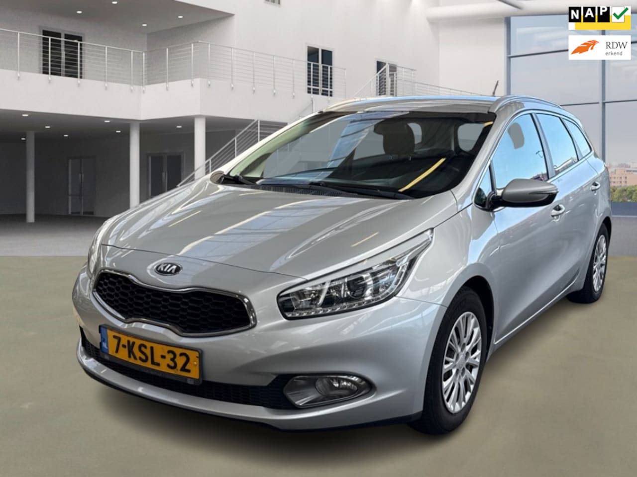 Kia Cee'd Sportswagon - 1.6 GDI Business Pack 1.6 GDI Business Pack - AutoWereld.nl