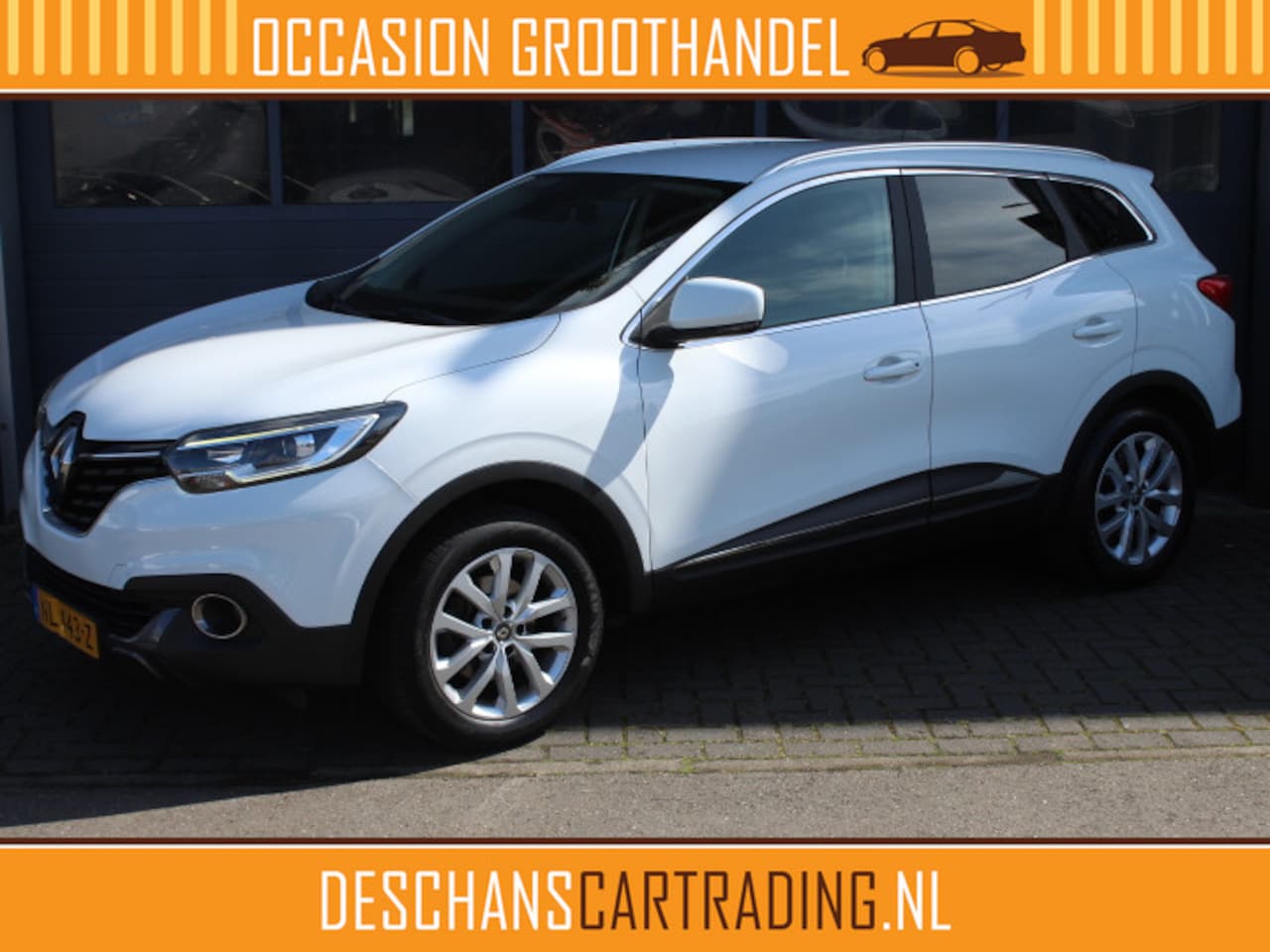 Renault Kadjar - 1.2 TCe Intens Climate control,Cruise, Navigatie, PDC V+A, LM Velgen,Trekhaak - AutoWereld.nl