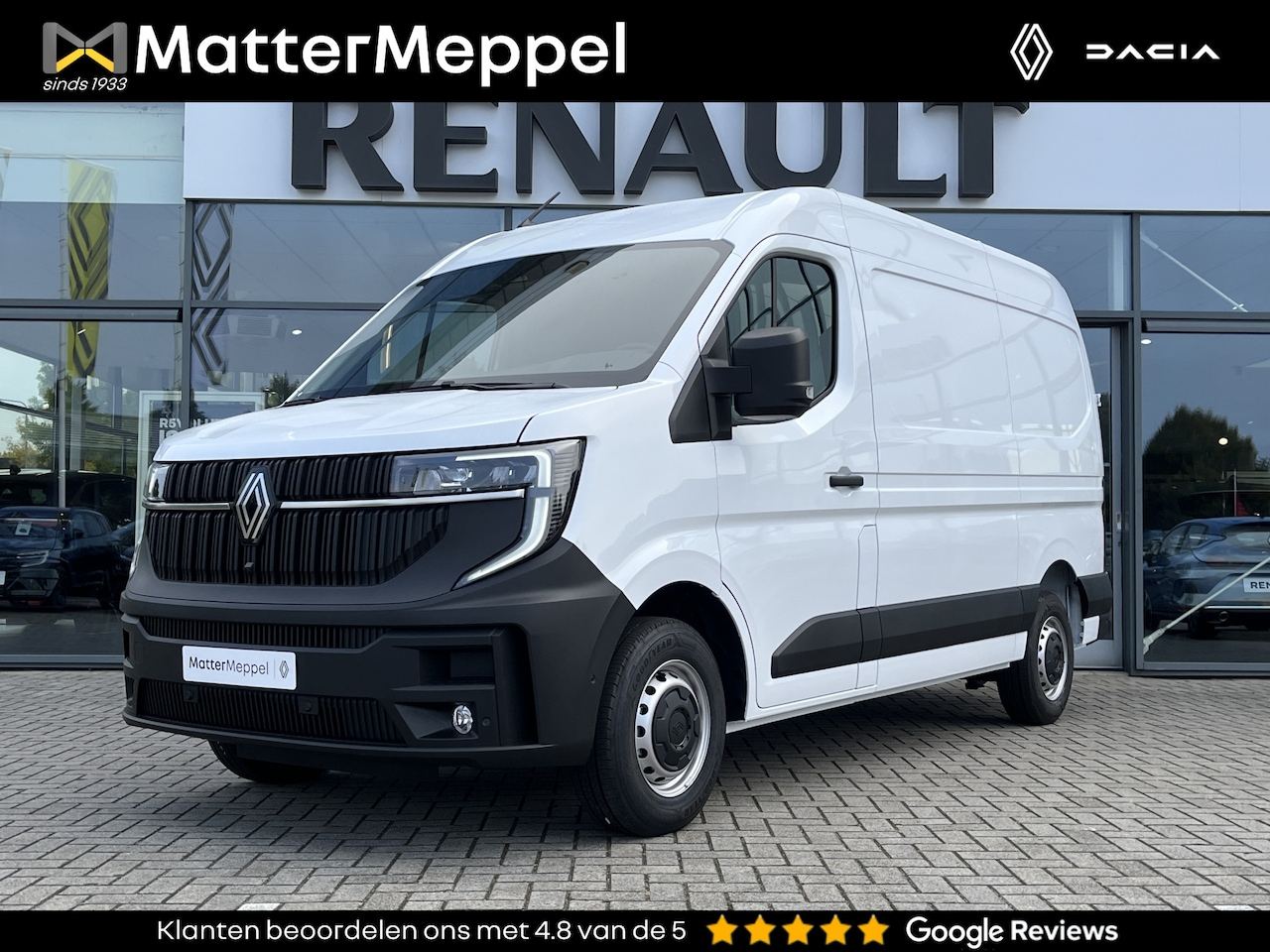 Renault Master - T35 2.0 dCi 150 L2H2 Advance | BPM VRIJ!! | Trekhaak | Navigatie | Camera + Parkeersensore - AutoWereld.nl
