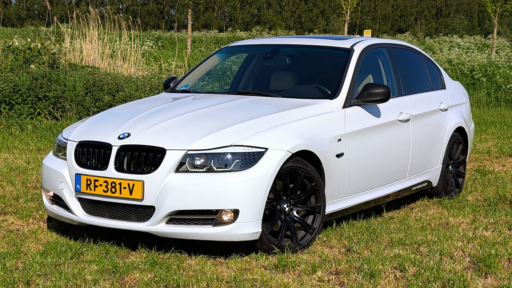 BMW 3-serie - 328i E90 2010 LCI 3.0 N52 - AutoWereld.nl