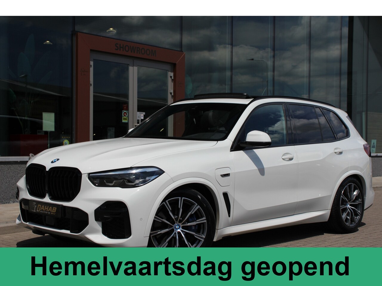 BMW X5 - xDrive45e High Executive | M Pakket | Pano | Luchtvering | Trekhaak | - AutoWereld.nl