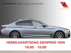 BMW 5-serie - 520e M-SPORT SCHUIFDAK LEDER MEMORY CARPLAY HEAD-UP