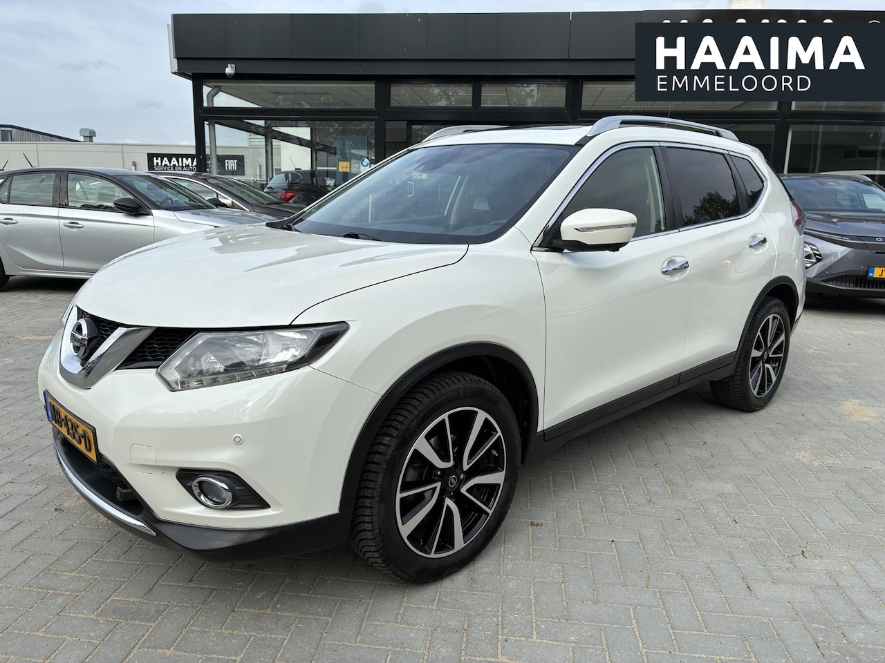 Nissan X-Trail - 1.6 DIG-T N-Connecta | ECC | Navigatie | Panoramadak | Camera | Cruise control | Elektrisc - AutoWereld.nl