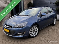 Opel Astra - 1.4 Turbo Sport