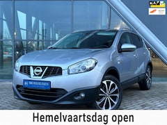 Nissan Qashqai - 2.0 Connect Edition 141pk Panoramadak / Trekhaak / Camera