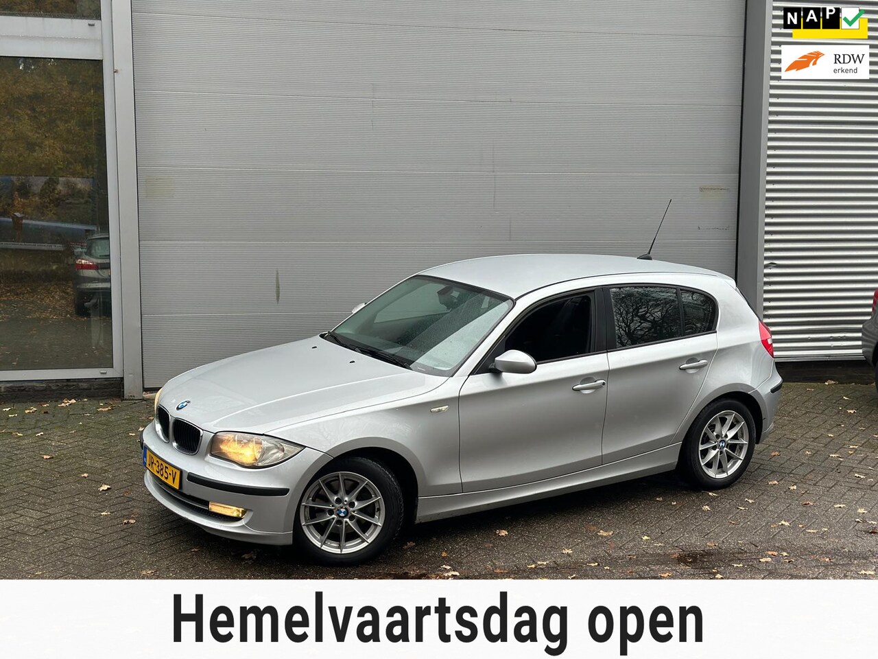 BMW 1-serie - 118d Corporate Executive / AUTOMAAT / NETTE AUTO / AIRCO - AutoWereld.nl