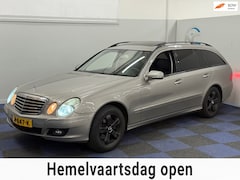 Mercedes-Benz E-klasse Estate - 200 K. / AUTOMAAT / SCHUIFKANTELDAK / DEALER ONDERHOUDEN
