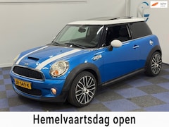 MINI Cooper S - 1.6 / PANORAMADAK / NETTE AUTO / VOLLEDIGE ONDERHOUD