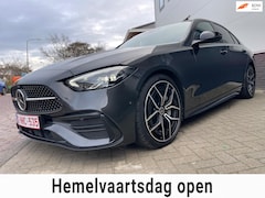 Mercedes-Benz C-klasse - 200 d AMG Line/Sfeerverlichting/Stoelverwarming/Navi/Camera/Enz…