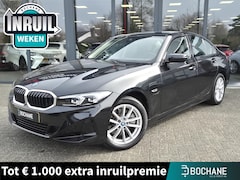 BMW 3-serie - 320e | Leder | Camera | Parkpilot V+A | Navigatie | LMV | Dealeronderhoud | Hybrid Automaa