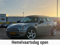 MINI Cooper - 1.6 AUTOMAAT/ LAAG KM