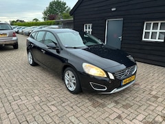 Volvo V60 - 1.6 T3 Kinetic