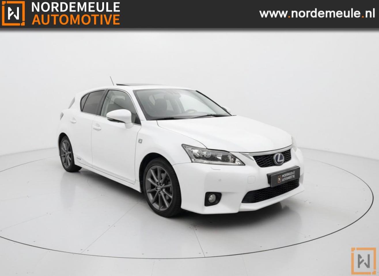 Lexus CT 200h - 200H F-SPORT LINE. CRUISE, SCHUIF/KANTEL, STOELVW - AutoWereld.nl