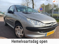 Peugeot 206 - 1.4 XR | 75 pk | Airco | NAP | APK 07/2026