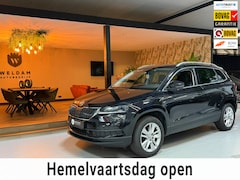 Skoda Karoq - 1.5 TSI ACT Style Garantie Trekhaak Camera StoelVW Adoptieve Cruise Sfeer Navi Clima Xenon