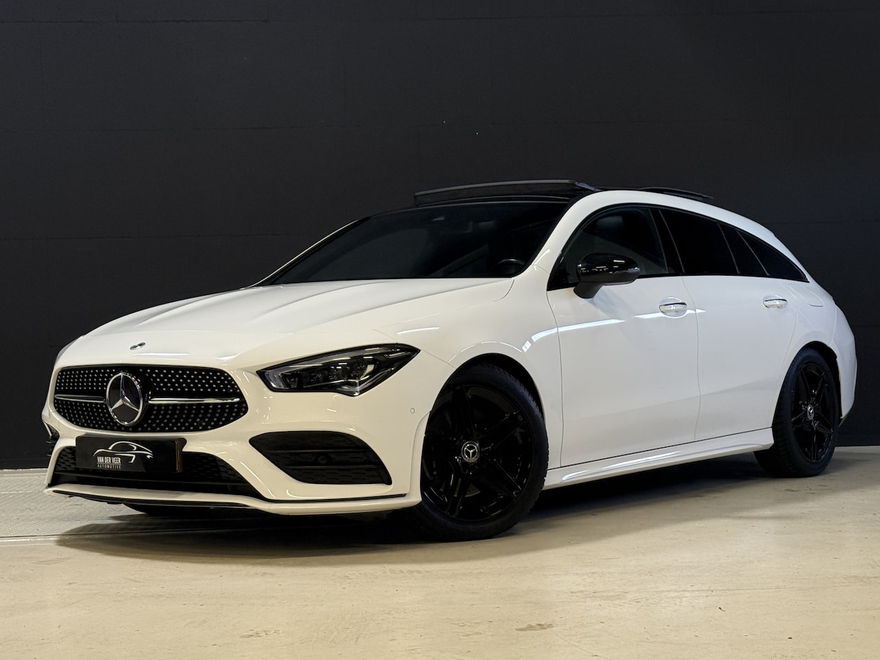 Mercedes-Benz CLA-klasse Shooting Brake - 200 Business Solution AMG | Sfeerverlichting | Multibeam | Panoramadak - AutoWereld.nl