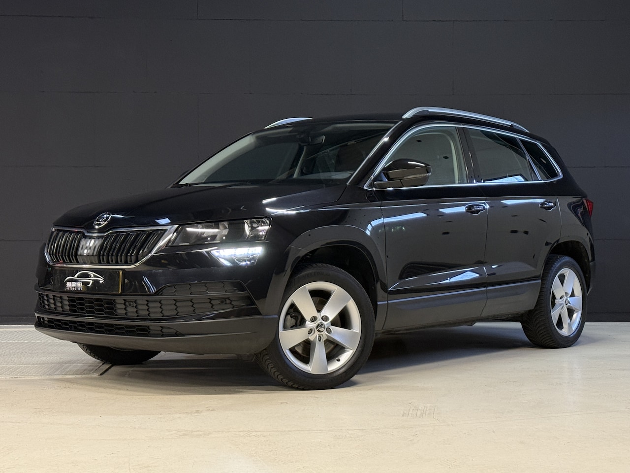 Skoda Karoq - 1.0 TSI Style | Keyless | Apple carplay Stoelverwarming - AutoWereld.nl
