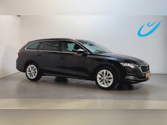 Skoda Octavia Combi - 1.0 TSI Business Edition Plus Trekhaak Adaptive Cruise Navigatie Sfeerverlichting Trekhaak