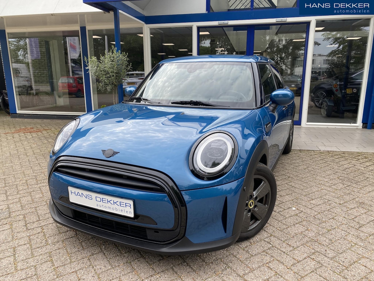 MINI One - Mini 1.5 Business Edition Stuur/Stoelverwarming / kunstleder / Apple carplay - AutoWereld.nl