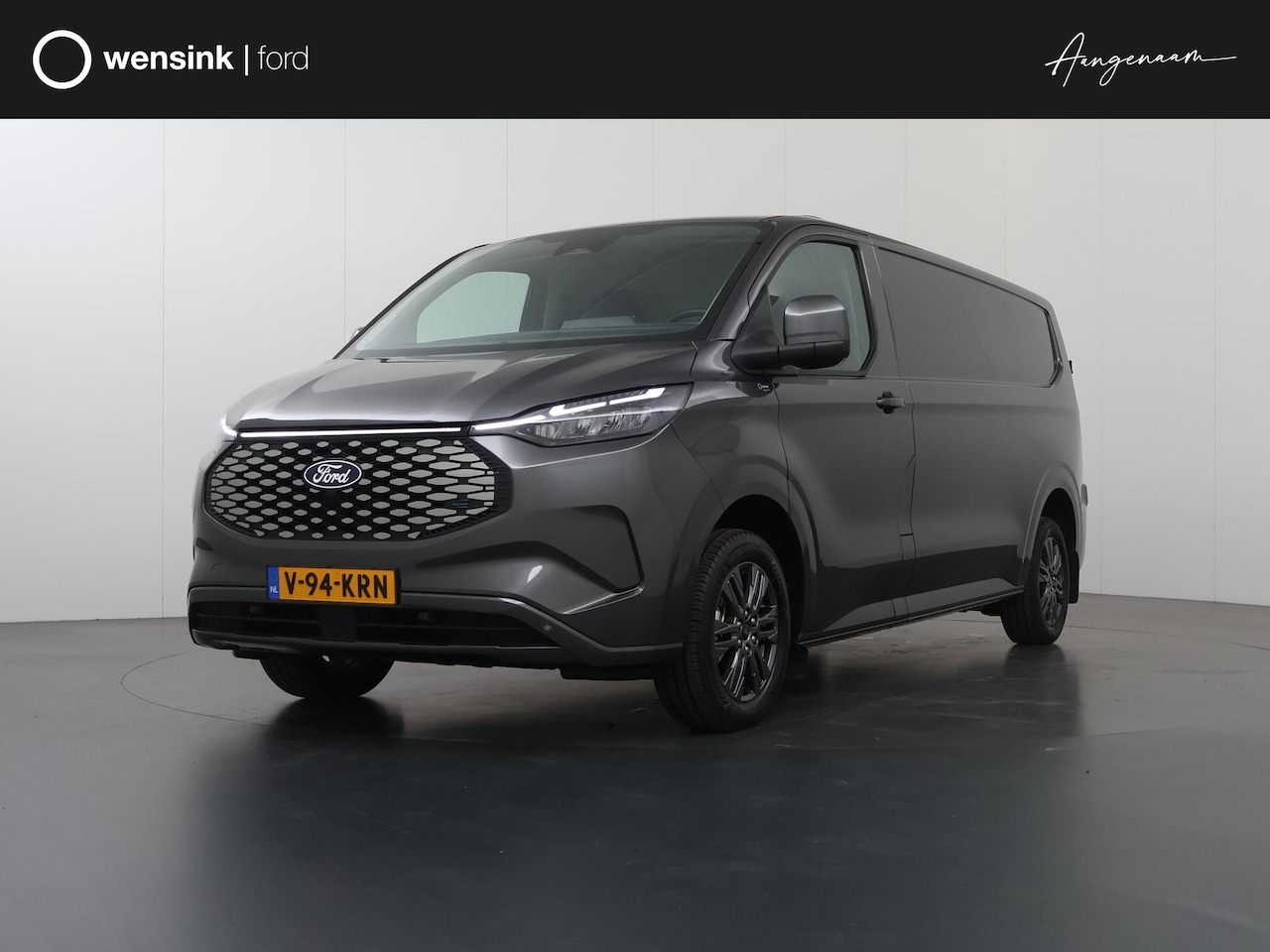 Ford Transit Custom - E-Transit 320 L2H1 Limited 65 kWh - AutoWereld.nl