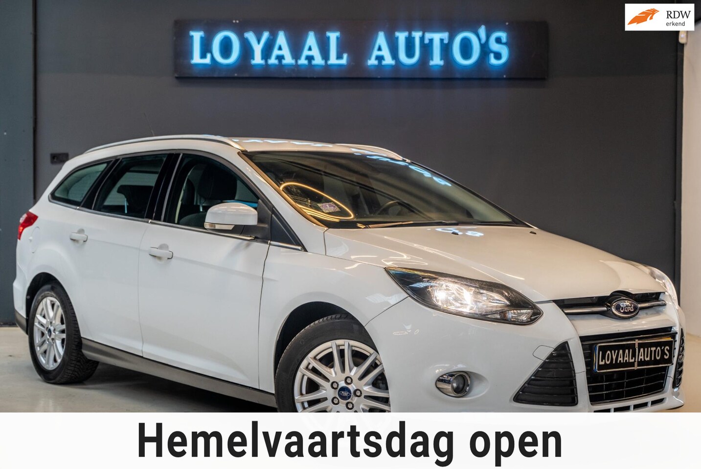 Ford Focus Wagon - 1.0 EcoBoost Titanium | NAVI | AIRCO | CRUISE | TREKHAAK | PDC | NAP | APK. - AutoWereld.nl