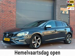 Volvo V60 - 2.4 D6 AWD PHEV R-Design, Navi, Trekhaak, Leder