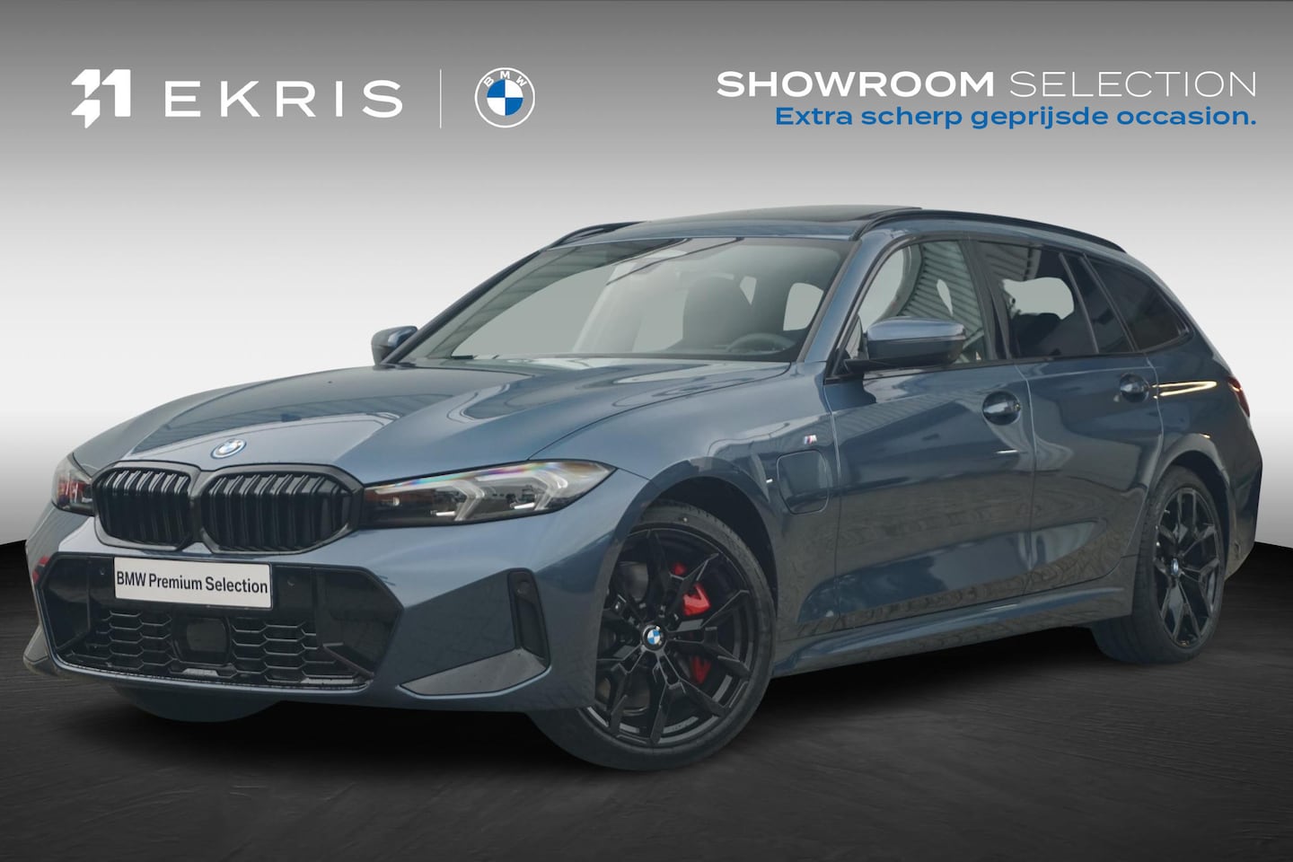 BMW 3-serie Touring - 330e M Sportpakket Pro 19'' / Harman Kardon / Panoramadak / Driving Assistant Professional - AutoWereld.nl