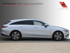 Mercedes-Benz CLA-klasse Shooting Brake - 180 AUT7 Luxury Line LEDER SFEER CARPLAY TREKHAAK