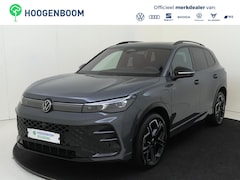 Volkswagen Tiguan - 1.5 eHybrid R-Line Edition | SoH 98% | Panoramadak | Trekhaak | Lederen bekleding | Head-u