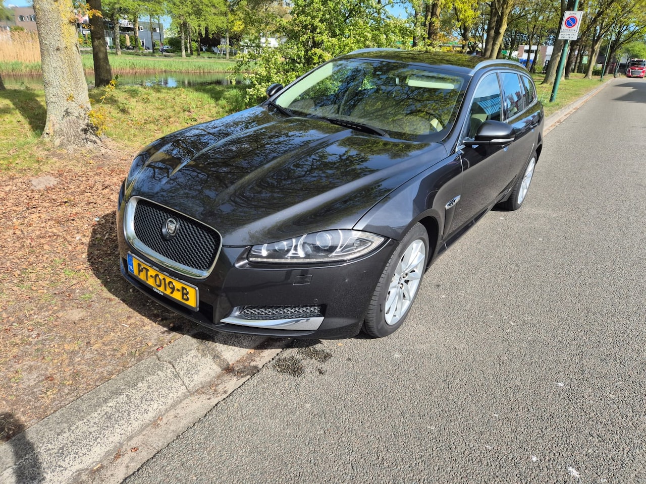 Jaguar XF Sportbrake - 3.0D S Premium Business Edition 275 pk Distributieketting vervangen - AutoWereld.nl