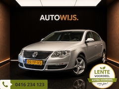 Volkswagen Passat - 1.6 FSI Comfortline|AUT|LM-VELG|TREKHAAK|NL AUTO