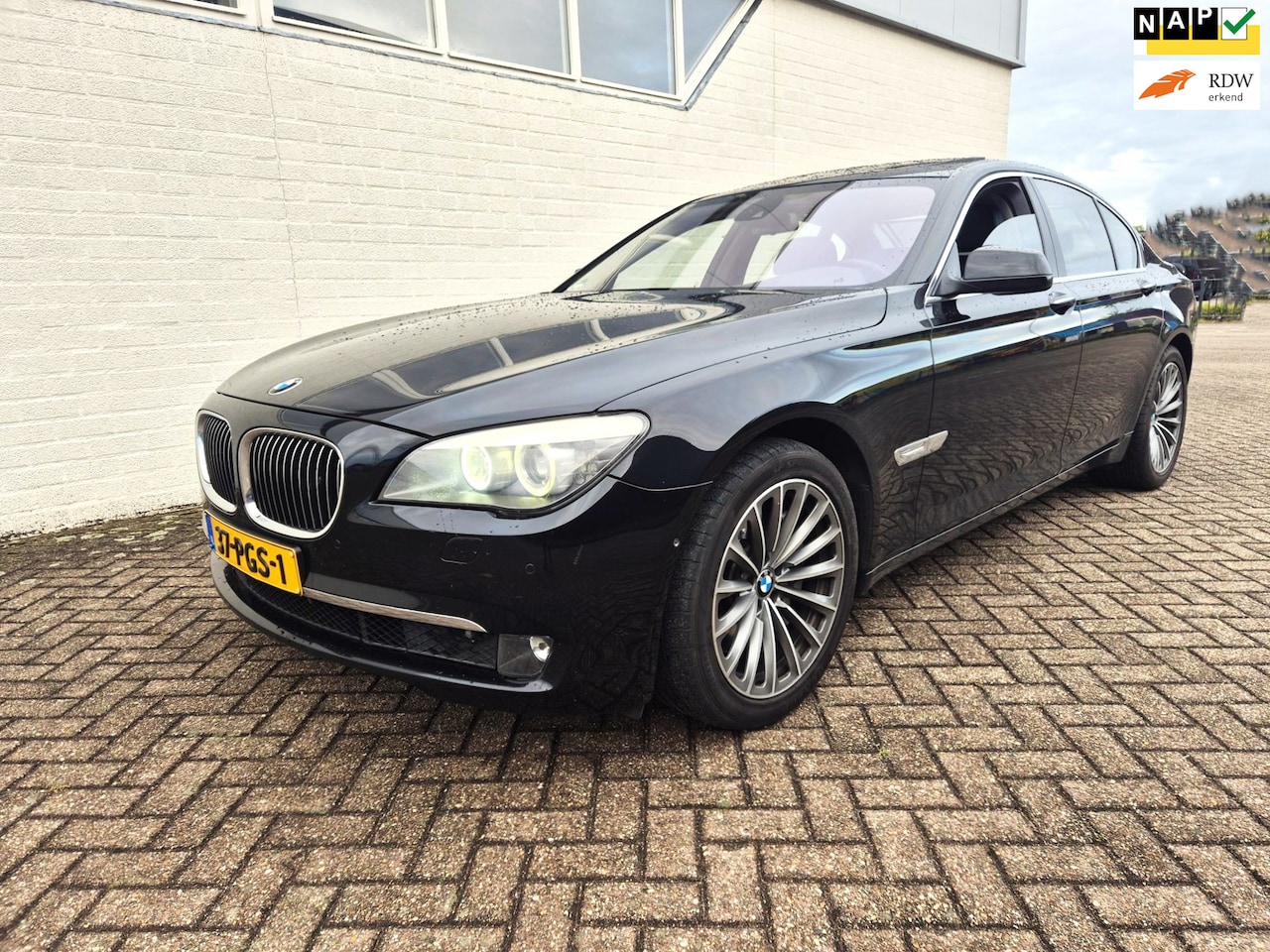 BMW 7-serie - 750i High Executive NAvi Clima Cruise 19 Inch Schuif/kantel dak Head up display - AutoWereld.nl