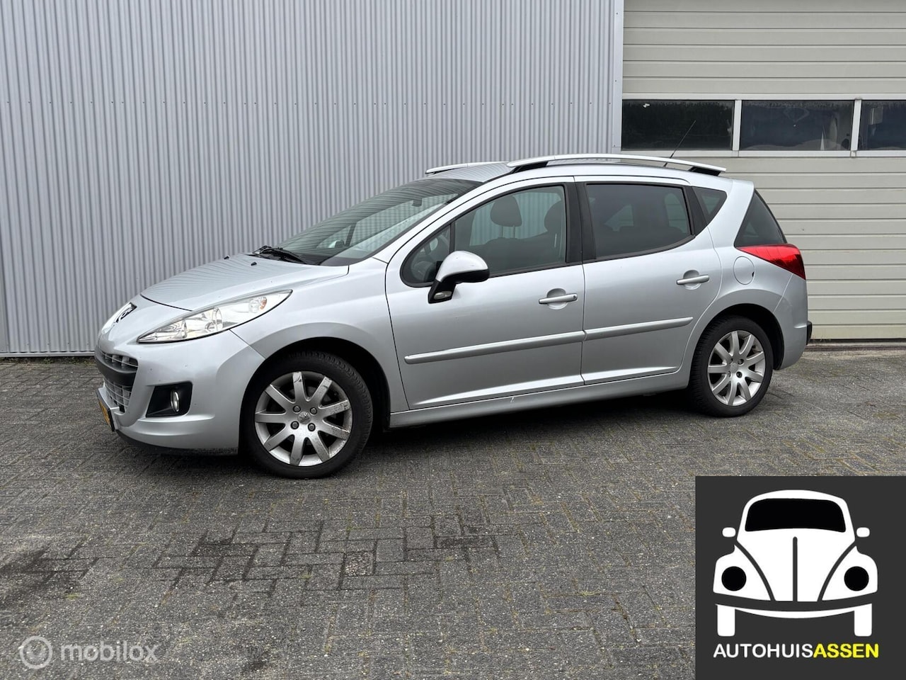 Peugeot 207 SW - 1.6 VTi Sportium 1.6 VTi Sportium, NWE APK - AutoWereld.nl